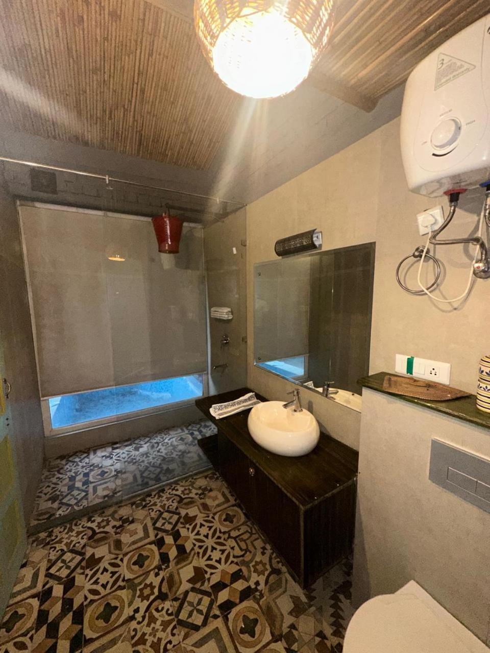 The Forest Suite Greater Noida Dış mekan fotoğraf